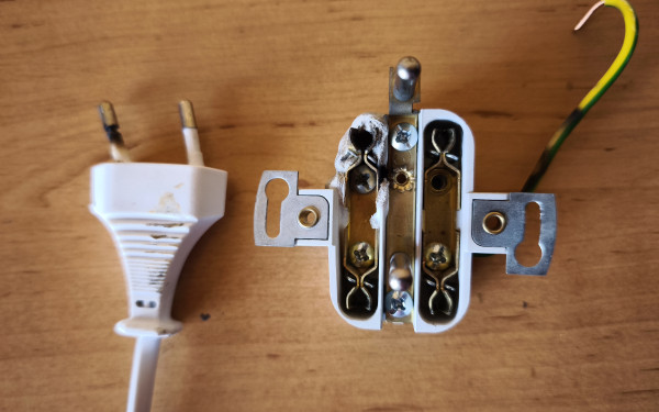 Servis elektroinštalácií