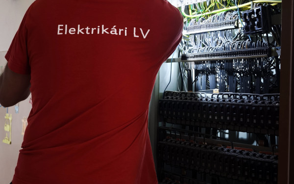Domové a bytové elektroinštalácie